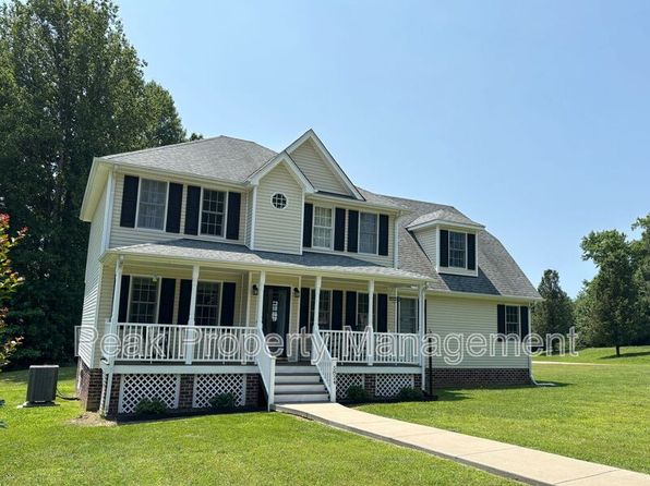 5824 Silver Fox Ln