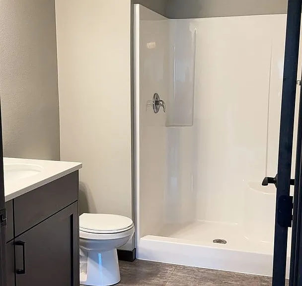 1614 Keanan Ln — Photo 2