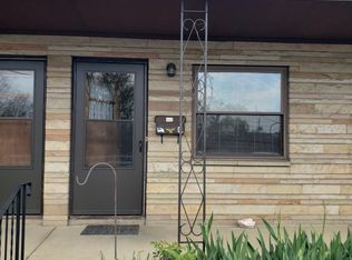 575 N Walnut St #C, Wooster, OH 44691
