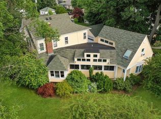 128 Centre St, Rumford, RI 02916
