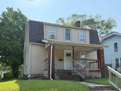 1814 S Douglas St, South Bend, IN, 46613