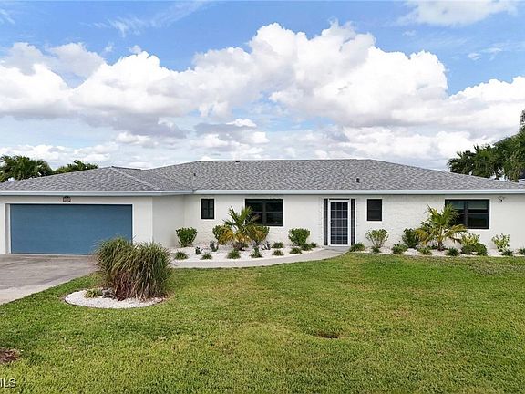 3rd image of 2210 8th Ave