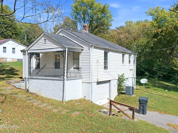 5816 Eldridge Rd, Knoxville, TN 37918