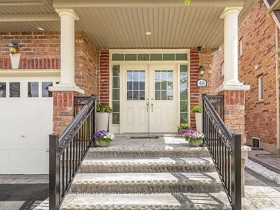 2nd image of 48 Wishing Well Cres N