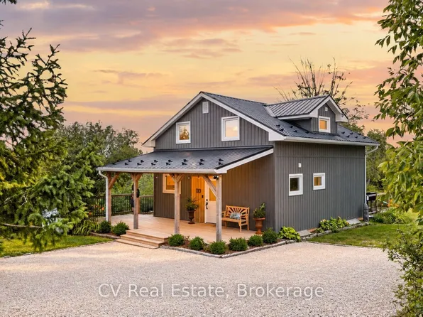 110 John St, Meaford, ON N4L 1W7