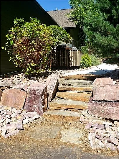 15284 Savik Ln — Photo 40