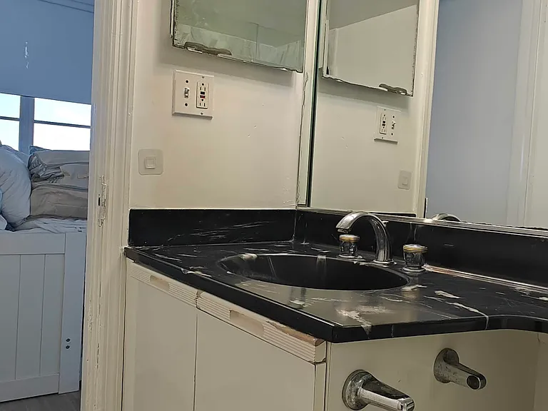 825 Brickell Bay Dr #2042 — Photo 20