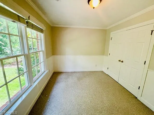 104 Castleton Pl — Photo 22