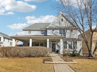 310 Marseilles St, Vernon Hills, IL 60061