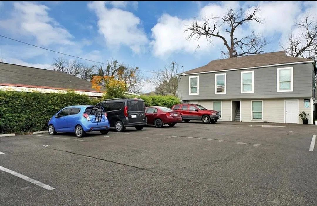 1 bed, 1.0 bath, 650 sqft, $795 — Photo 1