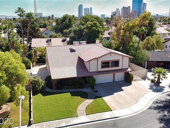 2nd image of 1721 Adra Ct
