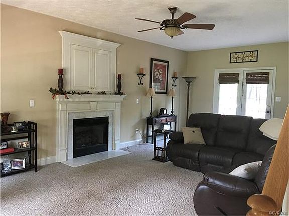 3rd image of 14251 Lancaster Farms Dr