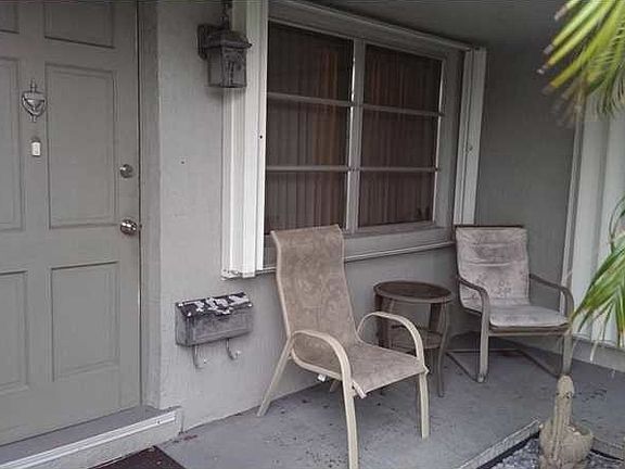 4th image of 1790 SE 3rd St