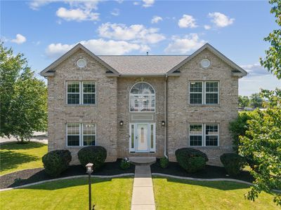 164 Stratford Ct, New Stanton, PA, 15672