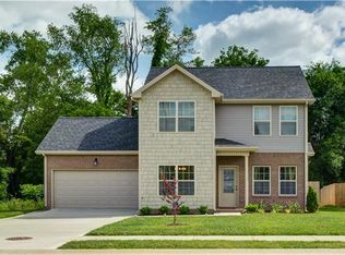 211 Azalea Dr, Oak Grove, KY 42262
