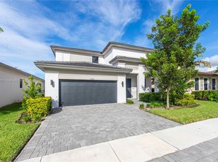 4426 SW 173rd Ave, Hollywood, FL 33029