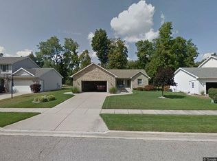 715 Fieldview Dr, Grand Ledge, MI 48837