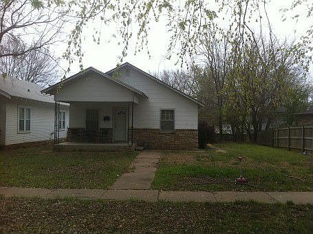 1st image of 311 N 7th St