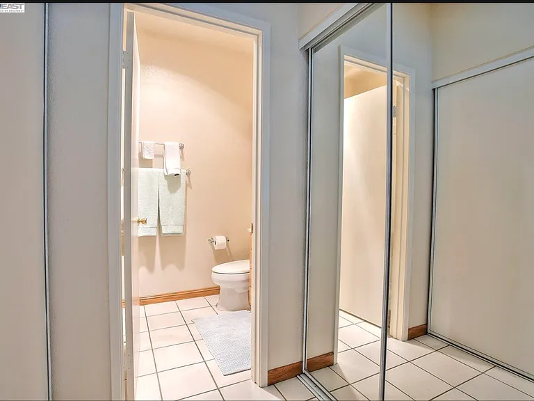 37155 Aspenwood Cmn #105 — Photo 4