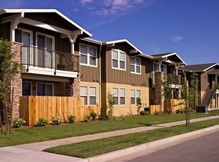 1569 S East Ave APT 15, Reedley, CA 93654