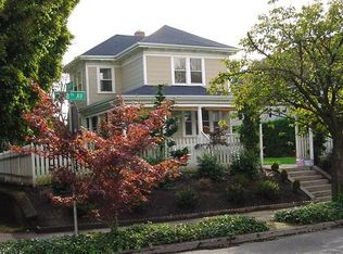 3706 SE 8th Ave, Portland, OR 97202