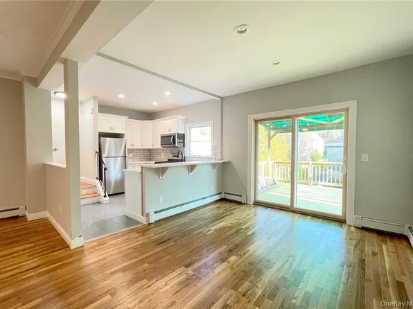 829 W Boston Post Rd APT 3, Mamaroneck, NY 10543