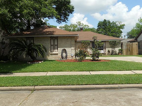 2nd image of 13223 Boyer Ln