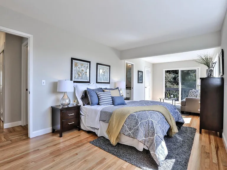 1144 Valencia Way — Photo 10