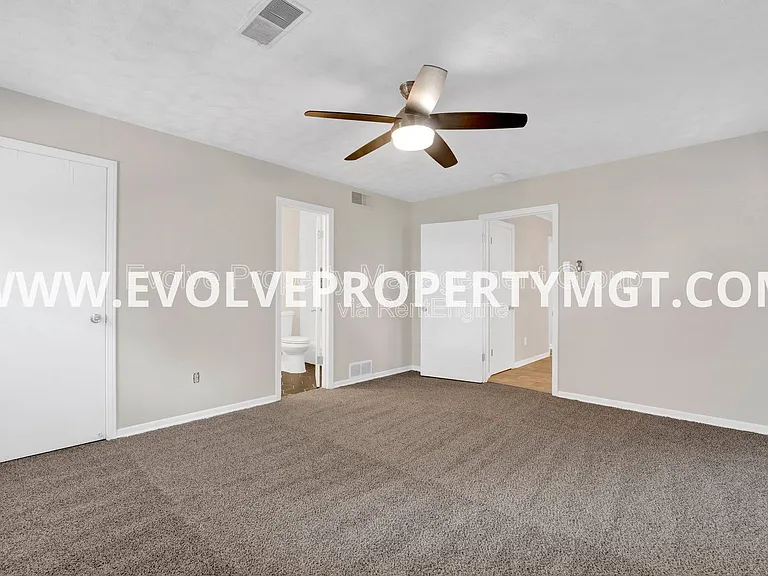 1257 Whitewater Rd — Photo 17
