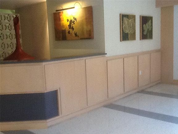3rd image of 13810 Franklin Ave APT 6C