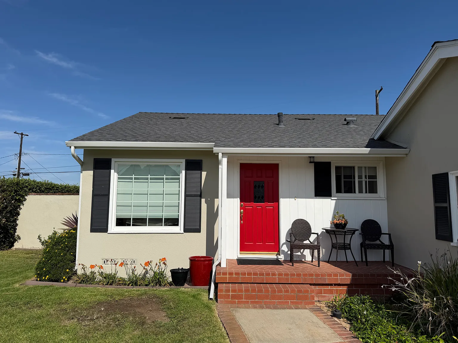 3 bed, 1120 sqft, $4,850 — Photo 2