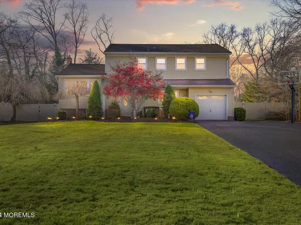 6 Portsmouth Road, Manalapan, NJ 07726