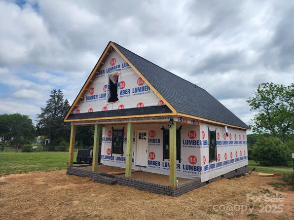 200 N Center St, Hildebran, NC 28637