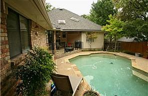 5th image of 3805 Yachtclub Dr