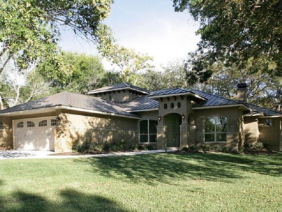 2nd image of 246 Coenen Ln