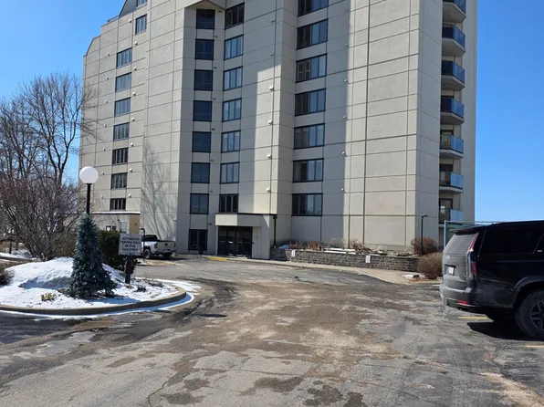 441 William St #101, North Bay, ON P1A 1X6