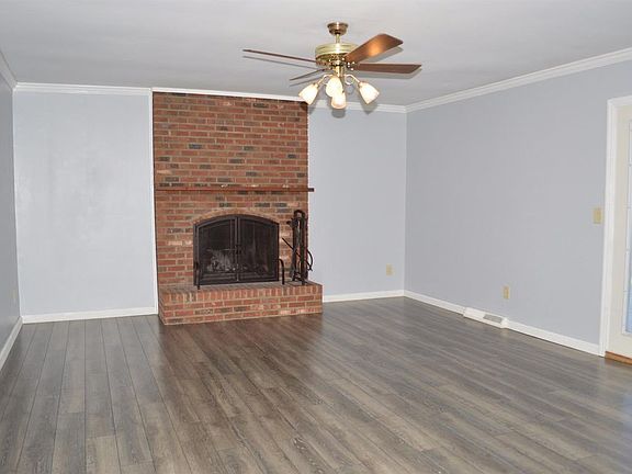 5th image of 6500 Bluebird Ct