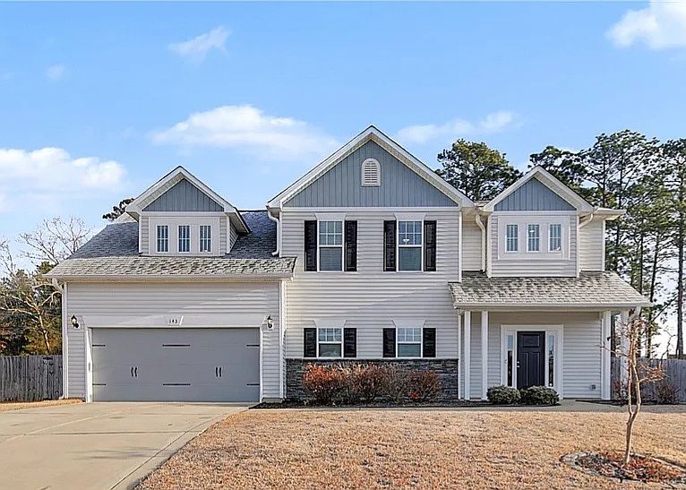 1st image of 143 Ledgebrook Ln