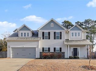 143 Ledgebrook Ln, Raeford, NC 28376