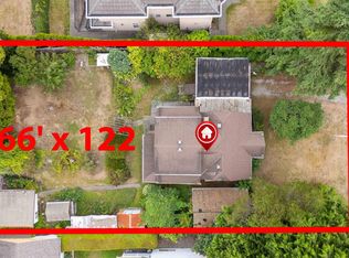 6151 Winch St, Burnaby, BC V5B2L4