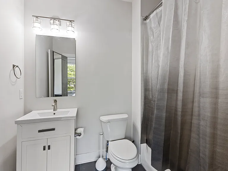 122C Oceola Ave — Photo 17