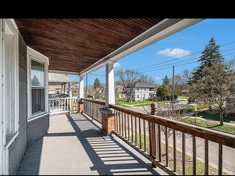 1337 Davis Ave NW #2 — Photo 3