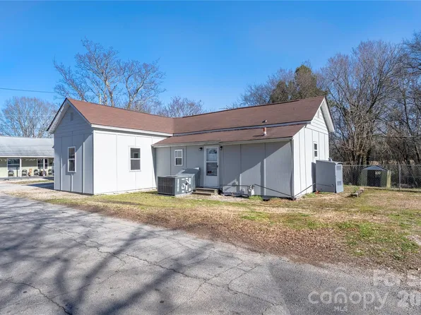 528 6th St, Chester, SC 29706