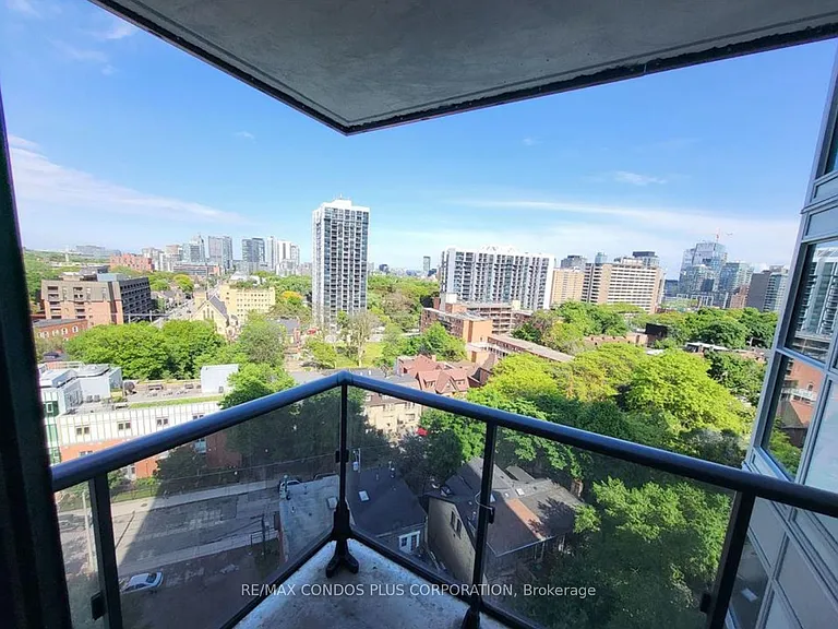 219 Dundas St E #1212 — Photo 14