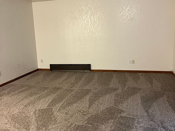 5th image of 701 W Laramie St #6