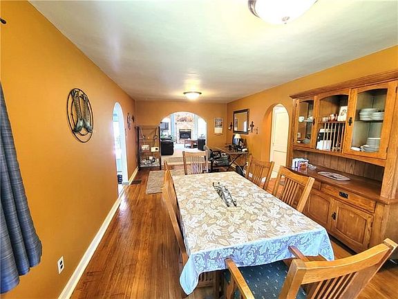 5th image of 126 Younkins Dr
