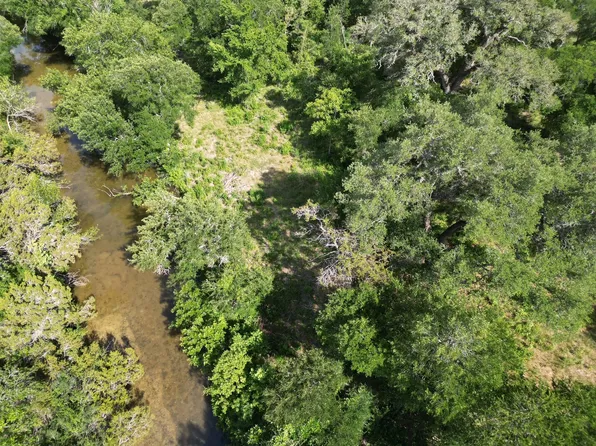 212 Serenity Dr, Liberty Hill, TX 78642