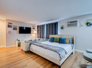 5105 N East River Rd APT 1E, Chicago, IL 60656