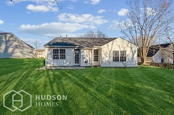 6832 Ayrshire Glen Pl — Photo 3
