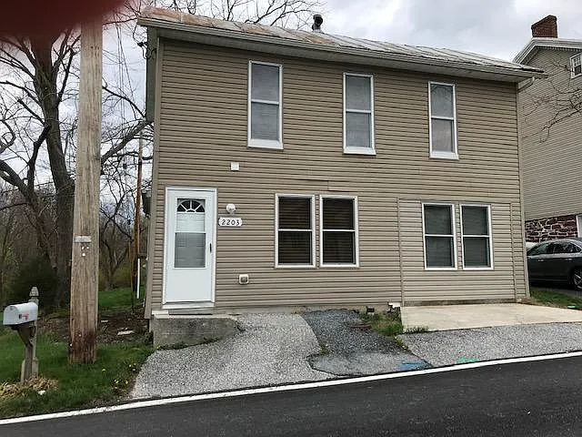 2203 Halter Rd